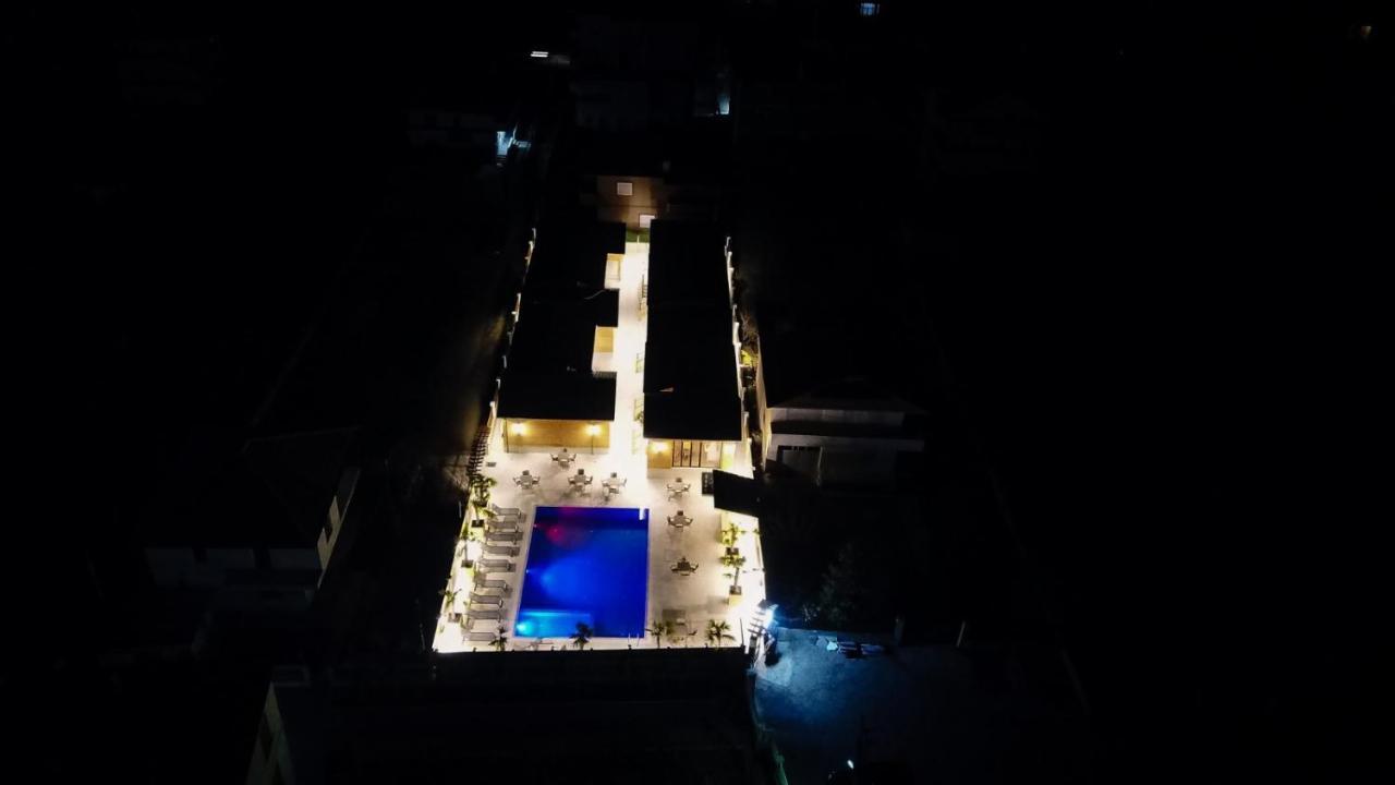 Bujtina Siar Hotel Pogradec Buitenkant foto