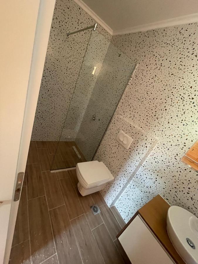 Bujtina Siar Hotel Pogradec Buitenkant foto